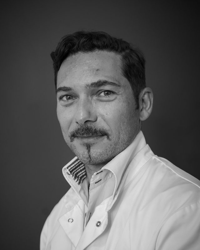 Dr Alban Pinaroli — Chirurgien orthopédiste, Médipôle de Savoie
